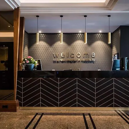 Der Valk Palace 4*