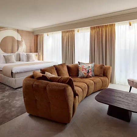 Der Valk Palace 4*