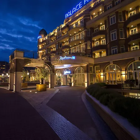 Der Valk Palace 호텔 4*