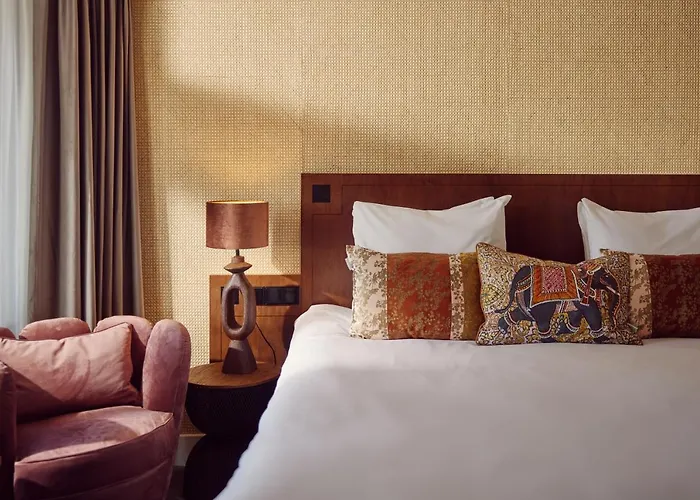 Der Valk Palace Hotel