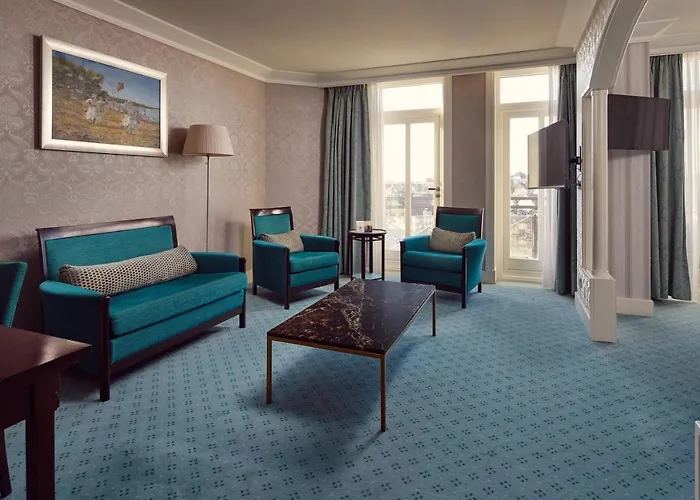 Der Valk Palace 4* נורדוויק