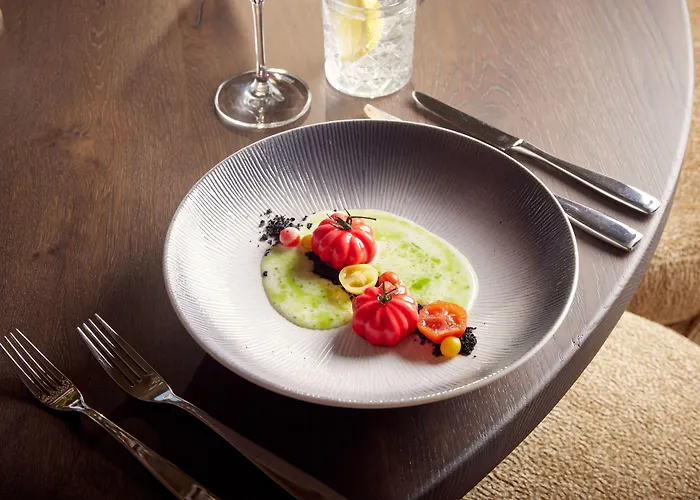 Hotel Der Valk Palace