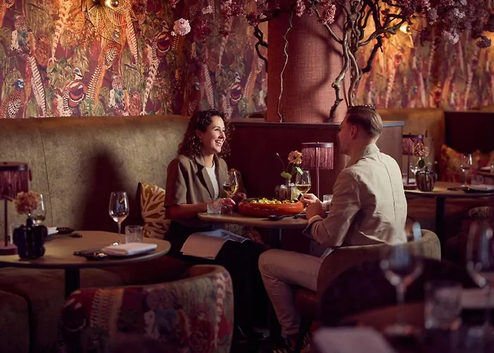 ホテル Der Valk Palace