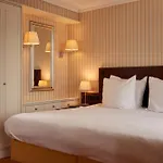 Der Valk Palace 호텔 4*