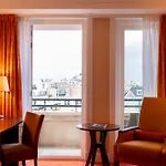 호텔 Der Valk Palace 4*
