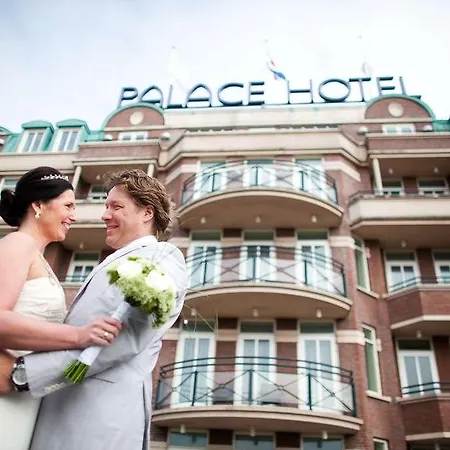 호텔 Der Valk Palace