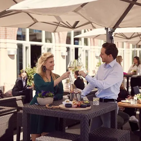 Der Valk Palace 호텔