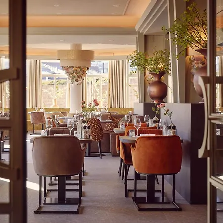 Der Valk Palace 호텔 4*