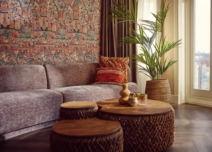 Szálloda Der Valk Palace 4*