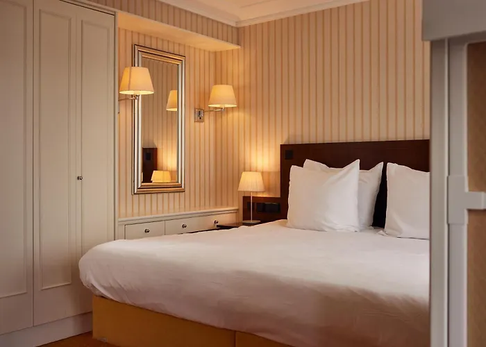 Der Valk Palace Szálloda 4*