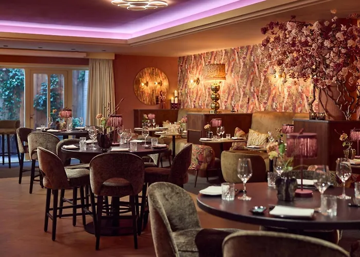 Der Valk Palace Szálloda 4*